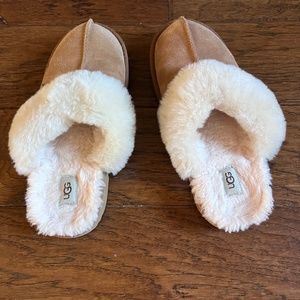 UGG Child Cozy Slippers